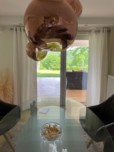 Beautiful, perfect suite in quiet street