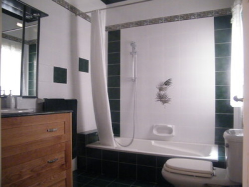 Live and learn English by the sea