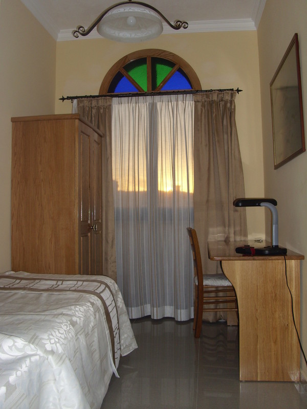 Single Bedroom(Full Room) - 1