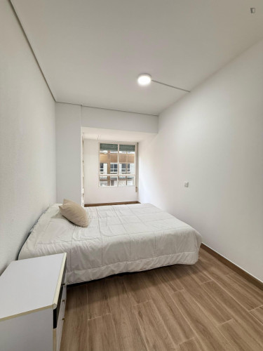 Neat double bedroom in the centre of Castellón de la Plana
