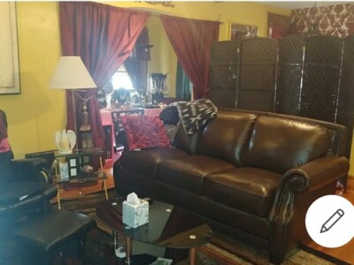 THE MANNA MANOR 