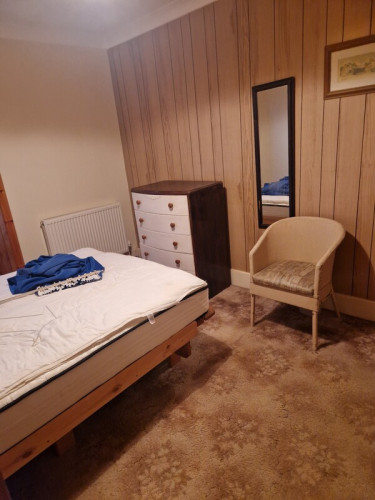 Double furnished bedroom 