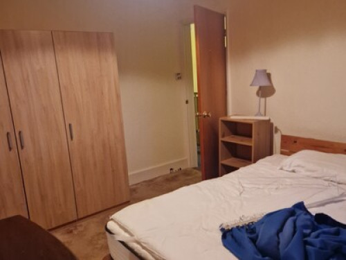Double furnished bedroom 