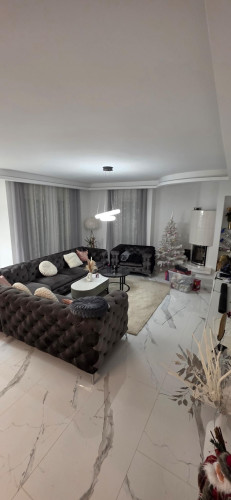 Furnished Luxury 115 m² Apartment – Fireplace & Balcony • 3BR • Parking • Near Nuremberg - Gallery - 25