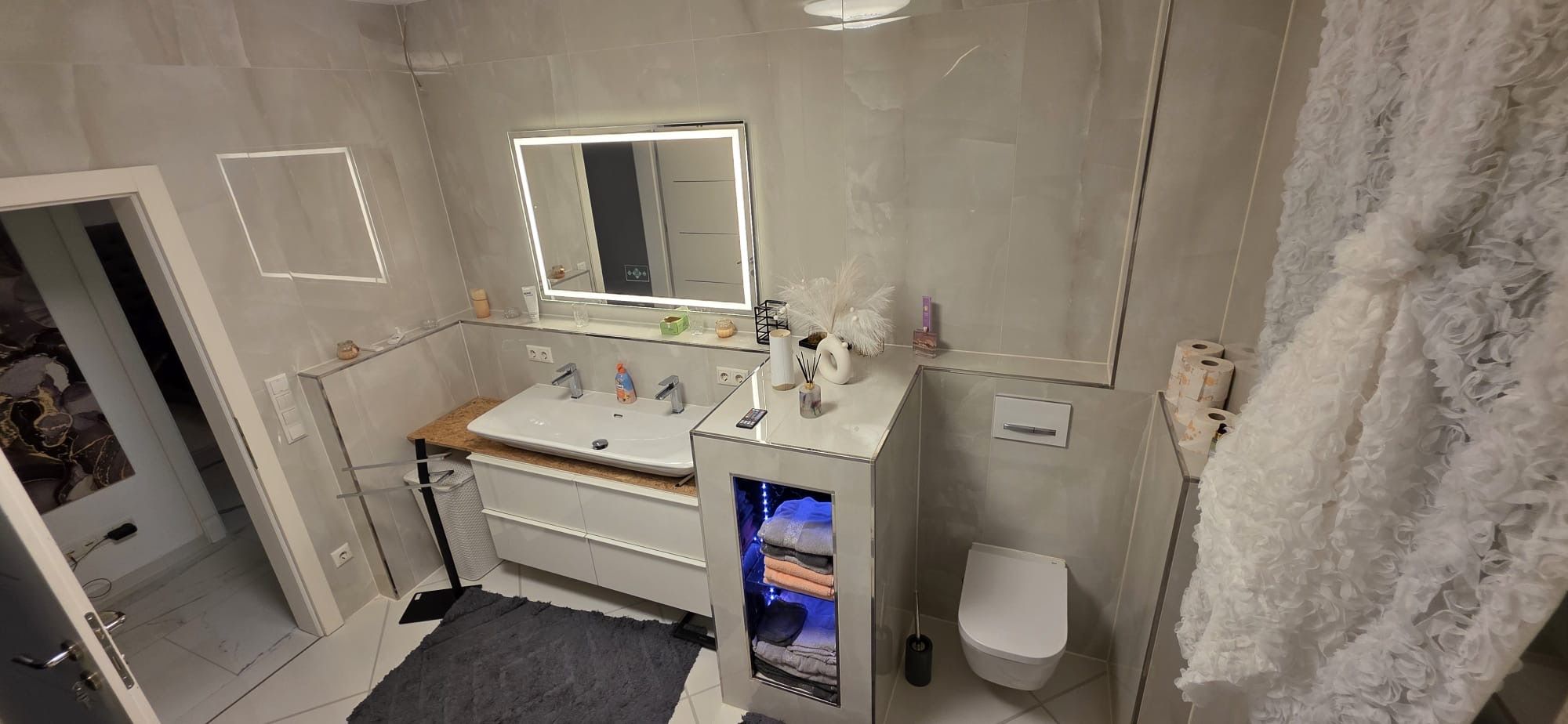  Furnished Luxury 115 M² Apartment – Fireplace & Balcony • 3BR • Parking • Near Nuremberg  -  Furnished Luxury 115 m² Apartment – Fireplace & Balcony • 3BR • Parking • Near Nuremberg  - Gallery -  7