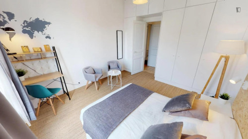 Great double bedroom not far from Boucicaut metro station