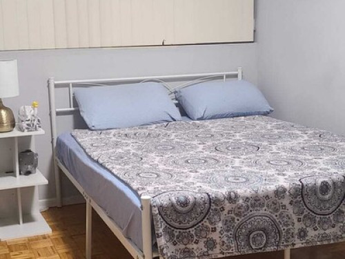 Cozy Room in Town Centre