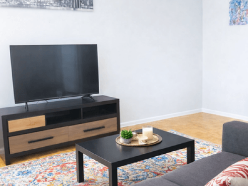 Cozy Room in Town Centre