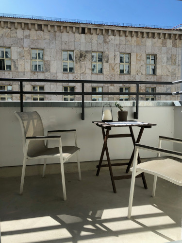 Beautiful bright apartment in Mitte with balcony