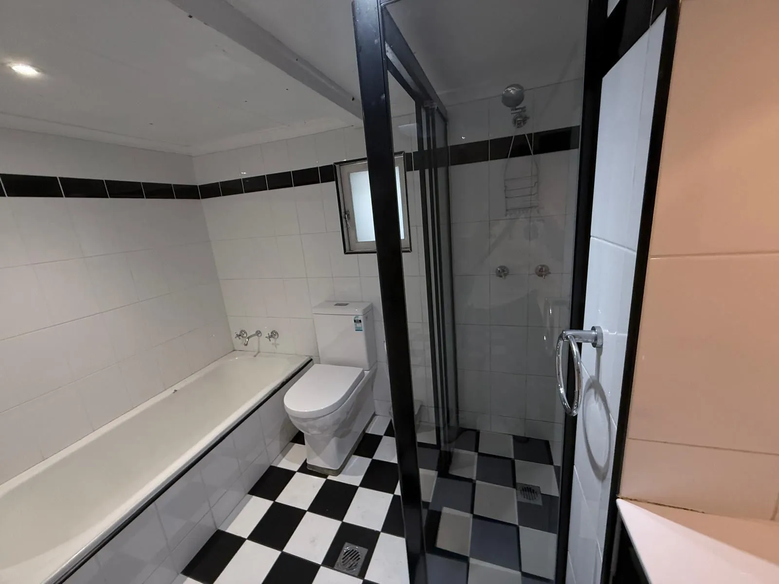  Room 3 (Private)  -  Arncliffe  - Gallery -  3