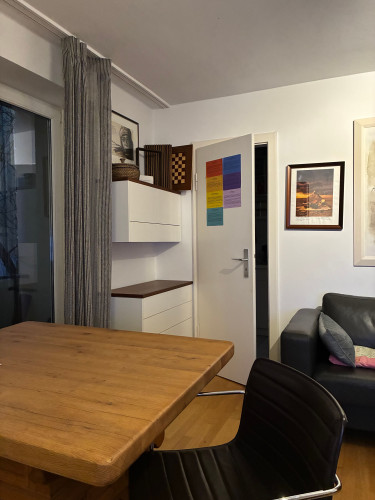 Charming High-Quality Studio Apartment with Balcony in Prime Location at Josefsplatz