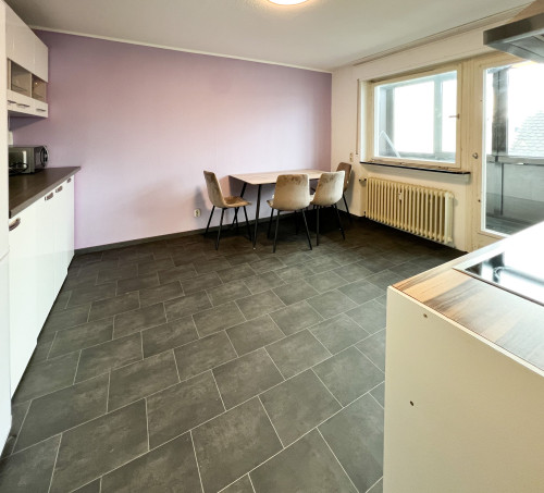 Fully furnished apartment with balcony for up to 7 guests in Linkenheim-Hochstetten