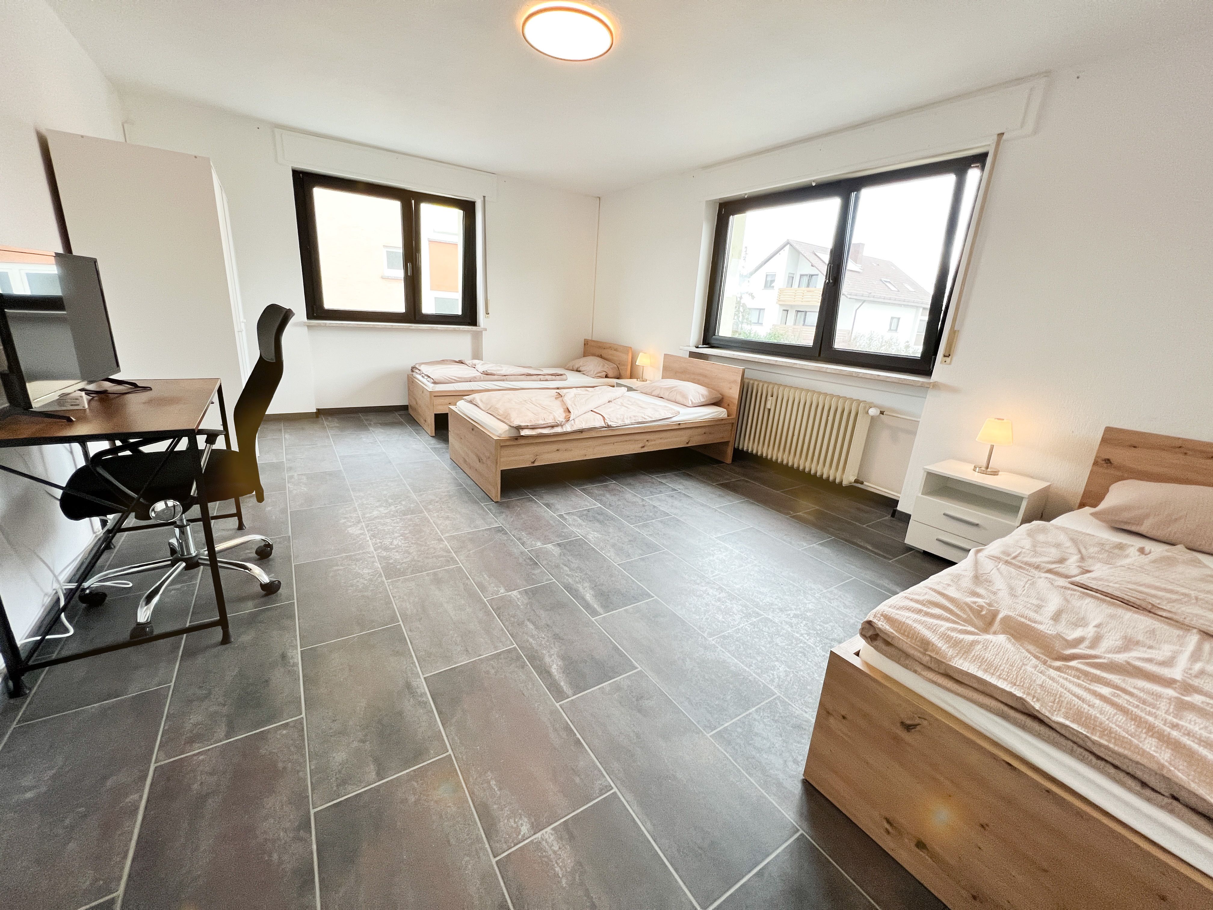  Fully Furnished Apartment With Balcony For Up To 7 Guests In Linkenheim-Hochstetten  -  Fully furnished apartment with balcony for up to 7 guests in Linkenheim-Hochstetten  - Gallery -  10