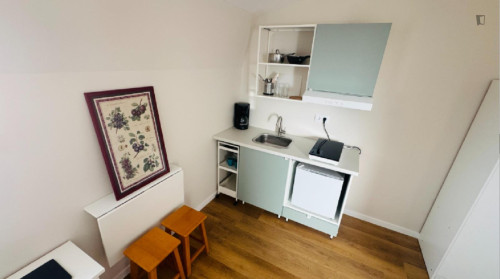 Vibrant Studio close to Faculty of Economics of the University of Coimbra