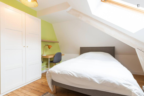 Neat and cosy double ensuite bedroom in Orvault