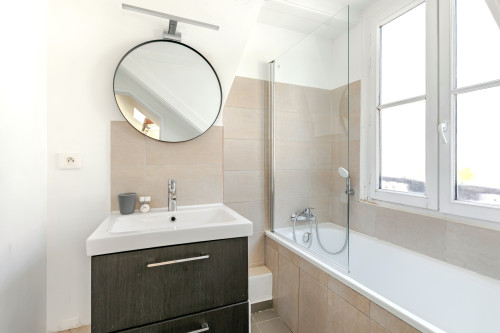 Bright apartment near Gare de Lyon and Bastille