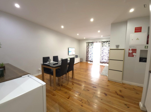 Legendary 1 Bedroom Apartment with a Terrace close to Sesimbra Beach