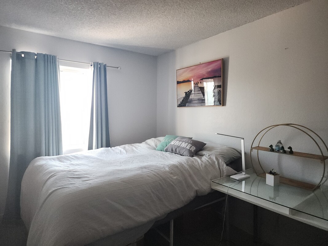 Upstairs Room(Single Bed) - 1