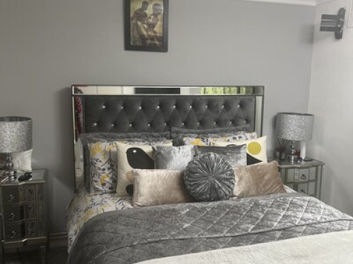 Beautiful home Surrey surroundings  - Gallery - 16