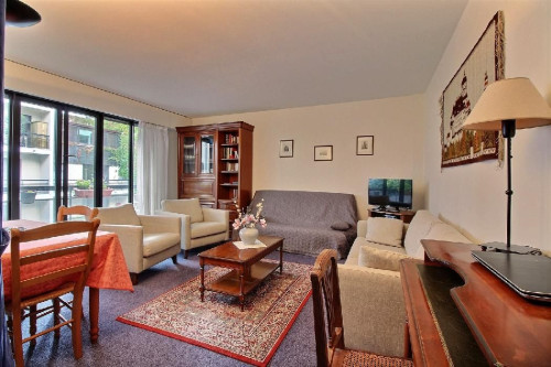 Luminous Oasis in the Heart of Les Halles - 2 rooms - 55m²