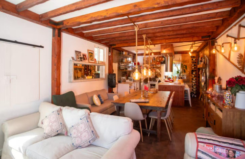 Irresistible 4 Bedroom House with a swimming pool close to Meco Village - Gallery - 27