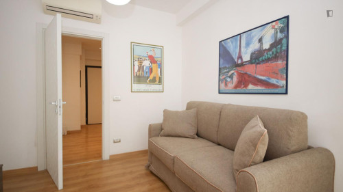 2-Bedrooom apartment near the Tiburtina train station