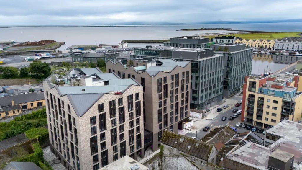 Gold En Suite Plus (Floor 7) - 44