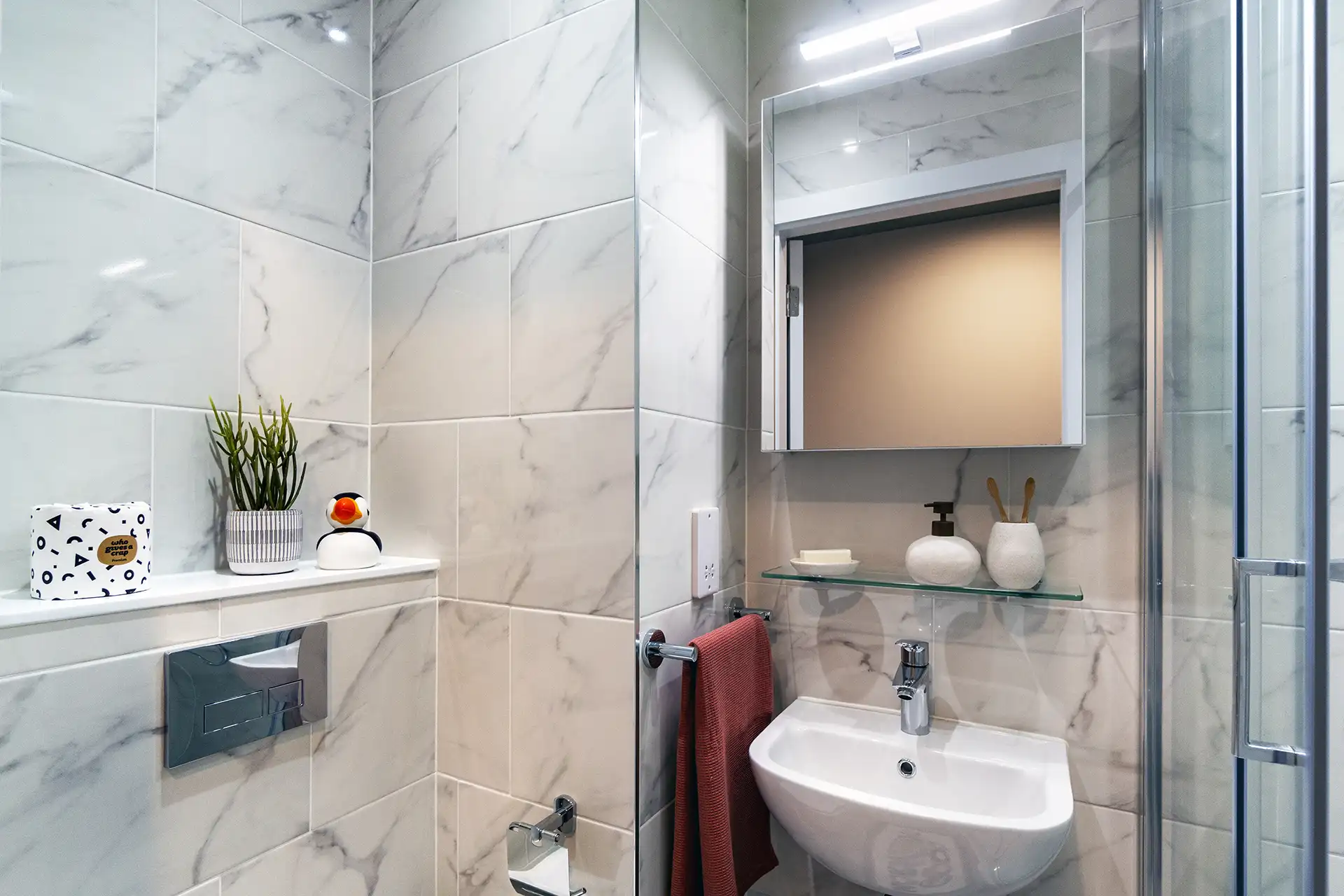  Gold En Suite  -  Queen Street Place  - Gallery -  2