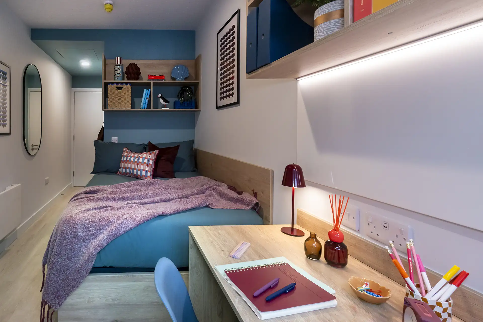  Gold En Suite  -  Queen Street Place  - Gallery -  3