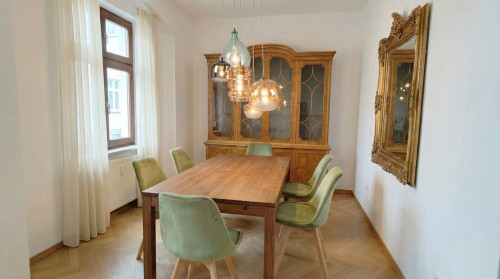 Coliving for Young Professionals in the old Liquor Factory next to Maximilianstraße