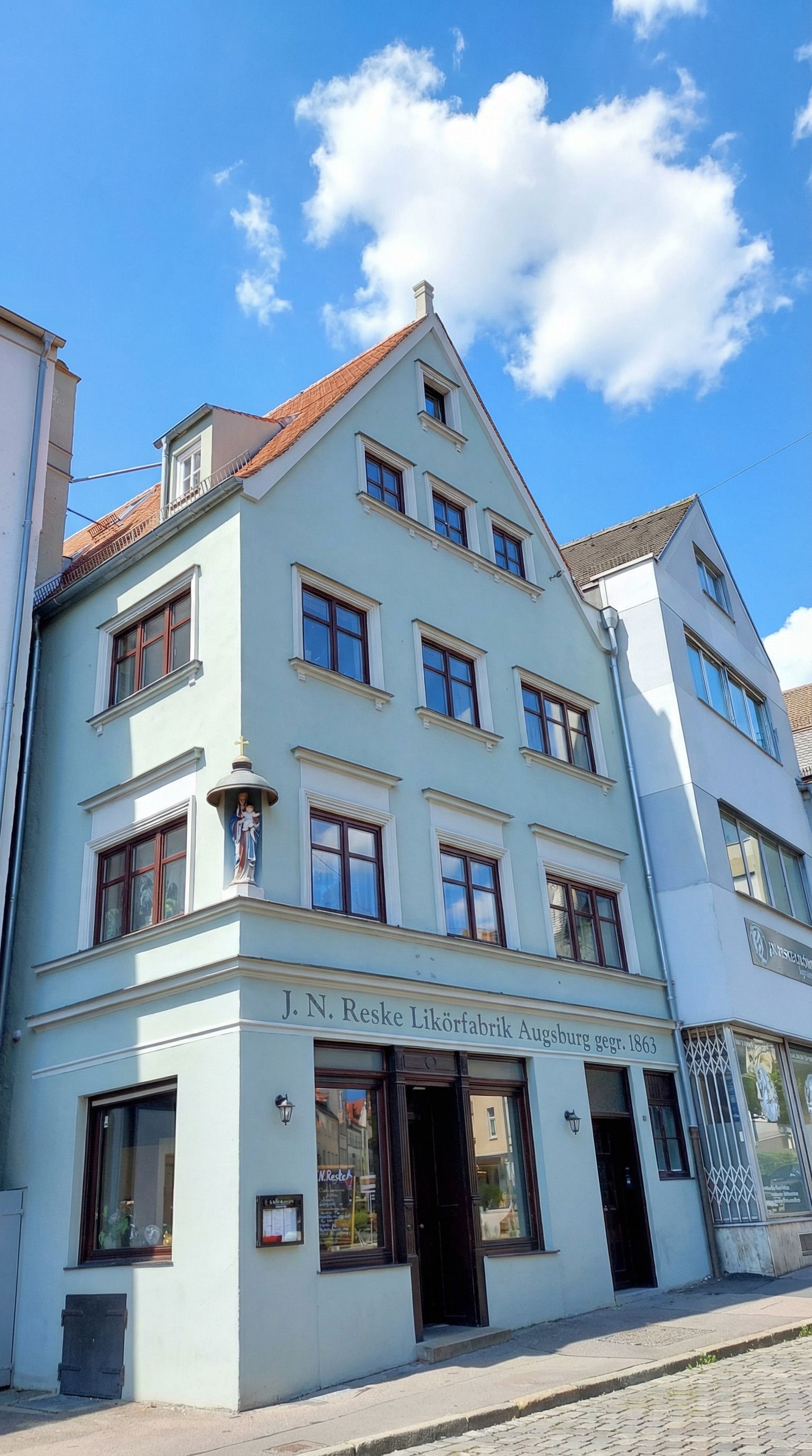  Coliving For Young Professionals In The Old Liquor Factory Next To Maximilianstraße  -  Coliving for Young Professionals in the old Liquor Factory next to Maximilianstraße  - Gallery -  11