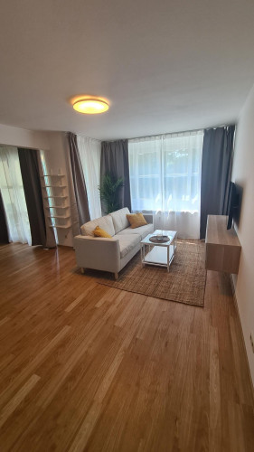 Modern Living at Tegel Lake – Quiet 2-Room Apartment