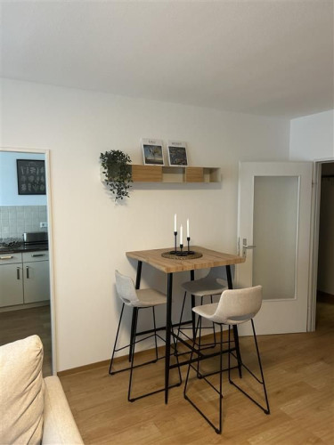 Newly Renovated, Furnished Studio Apartment in Neukölln – Living Close to the Water