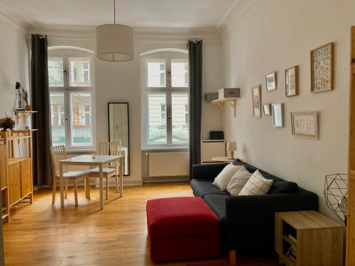 Lovely & cosy apartment located in (Schillerkiez) Neukölln