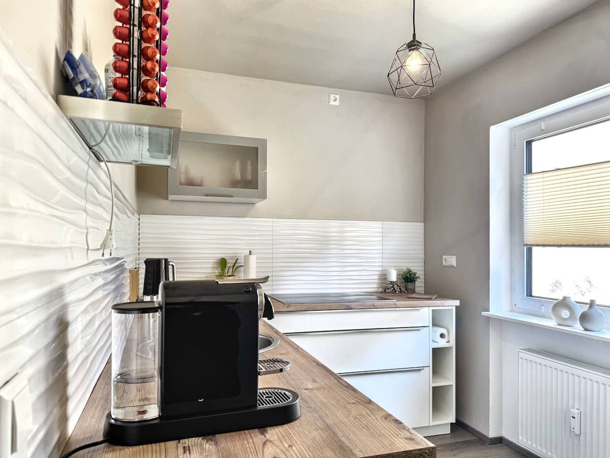 Stylish, Modern & Centrally Located - 1