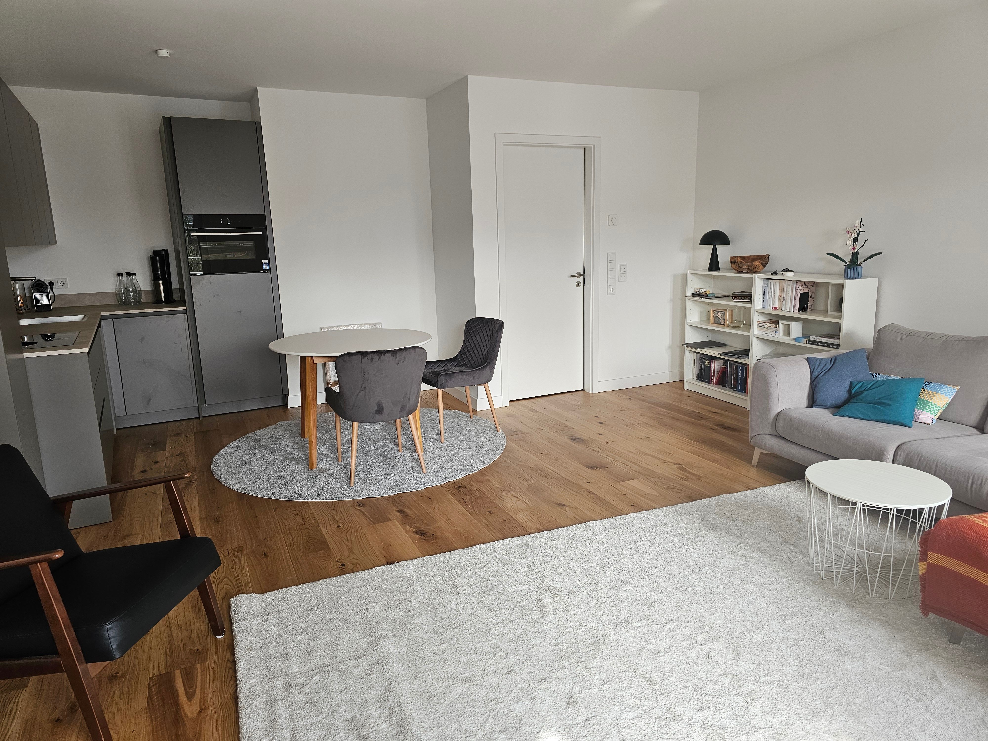  Cozy & Stylish Living In Lüneburg – 3-Room Apartment Near City Center, Theater, Salü Spa & Hospital  -  Cozy & Stylish Living in Lüneburg – 3-Room Apartment near City Center, Theater, Salü Spa & Hospital  - Gallery -  18