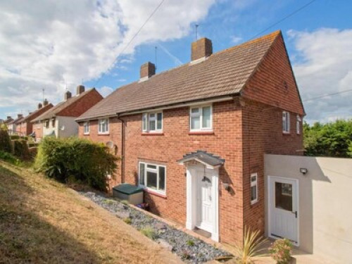 Spacious, clean, furnished double 