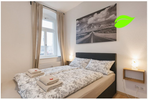 Apartment Near Center + EV Charging