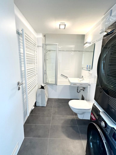 Schöne Dachgeschosswohnung mit Alpenblick