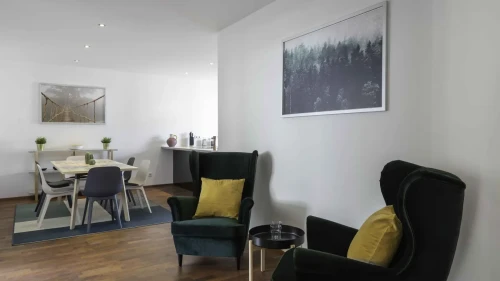 Room in a shared 5-bedroom apartment for rent in Stuttgart, bills included, perfect for professionals and students.  - Gallery -  5