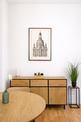 Urban apartment in Dresden's trendy hip district