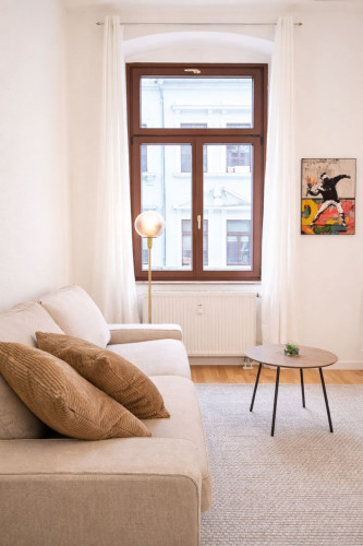 Urban apartment in Dresden's trendy hip district