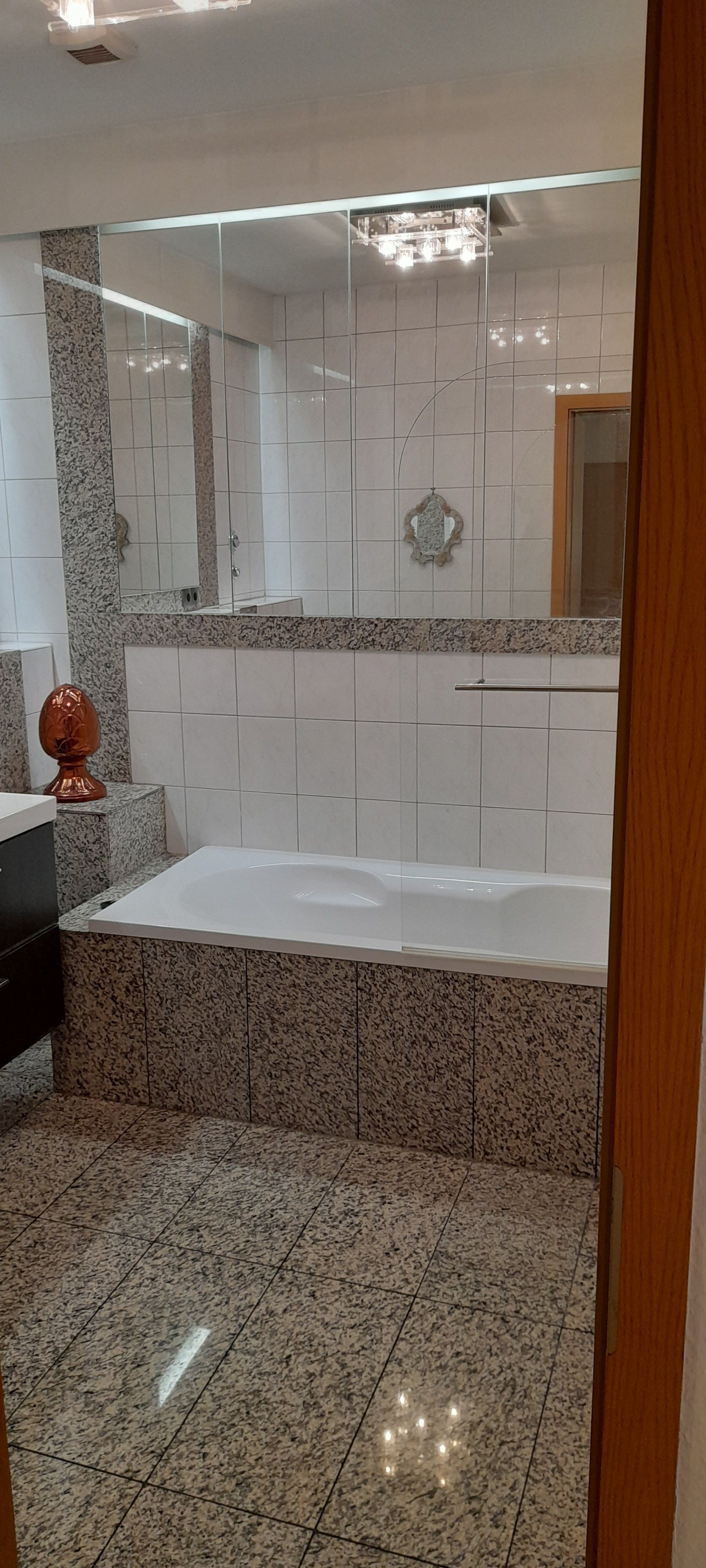 Spacious And Exclusive Loft In A Central Location - 28