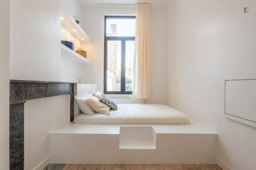 Bright double bedroom in Amandus - Atheneum - Gallery - 5