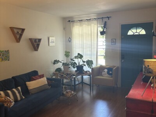 Peaceful Space with Private Bath