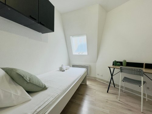 Cozy studio near parc Monceau