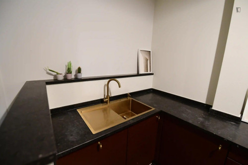 Very nice double bedroom in Seefhoek  - Gallery - 10