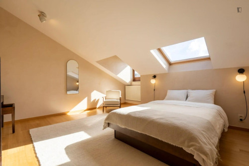 Appealing double ensuite bedroom near Antwerp Central Train Station - Gallery - 2