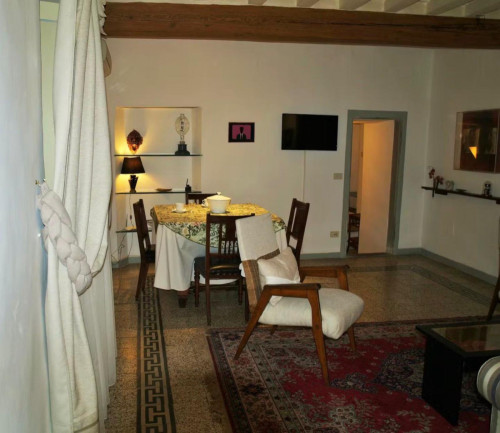 2-Bedroom Apartment in Florence