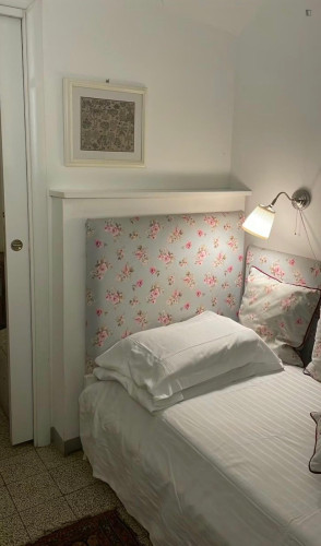 2-Bedroom Apartment in Florence - Gallery - 10